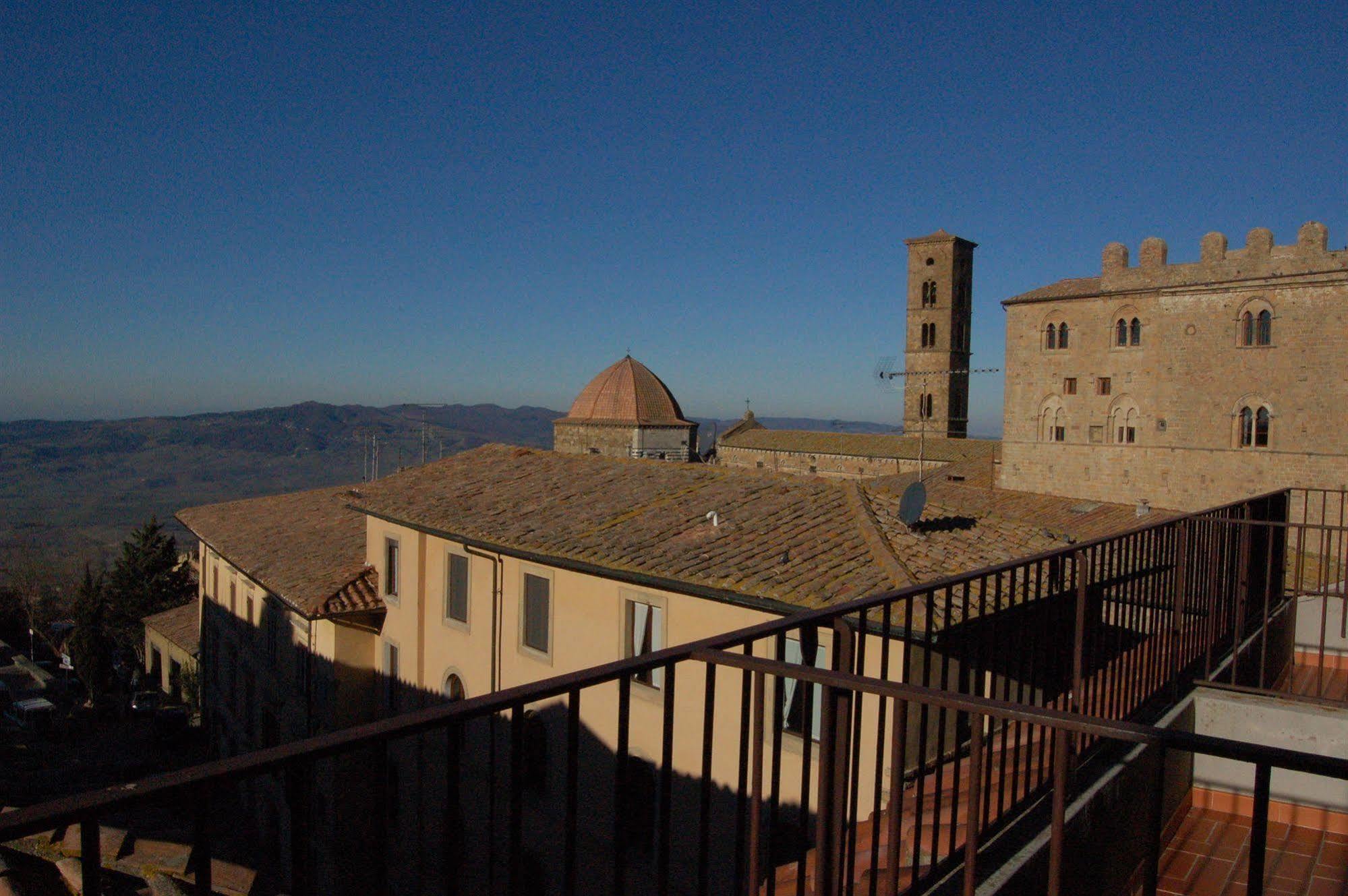 Allegroitalia Nazionale Volterra Exterior foto