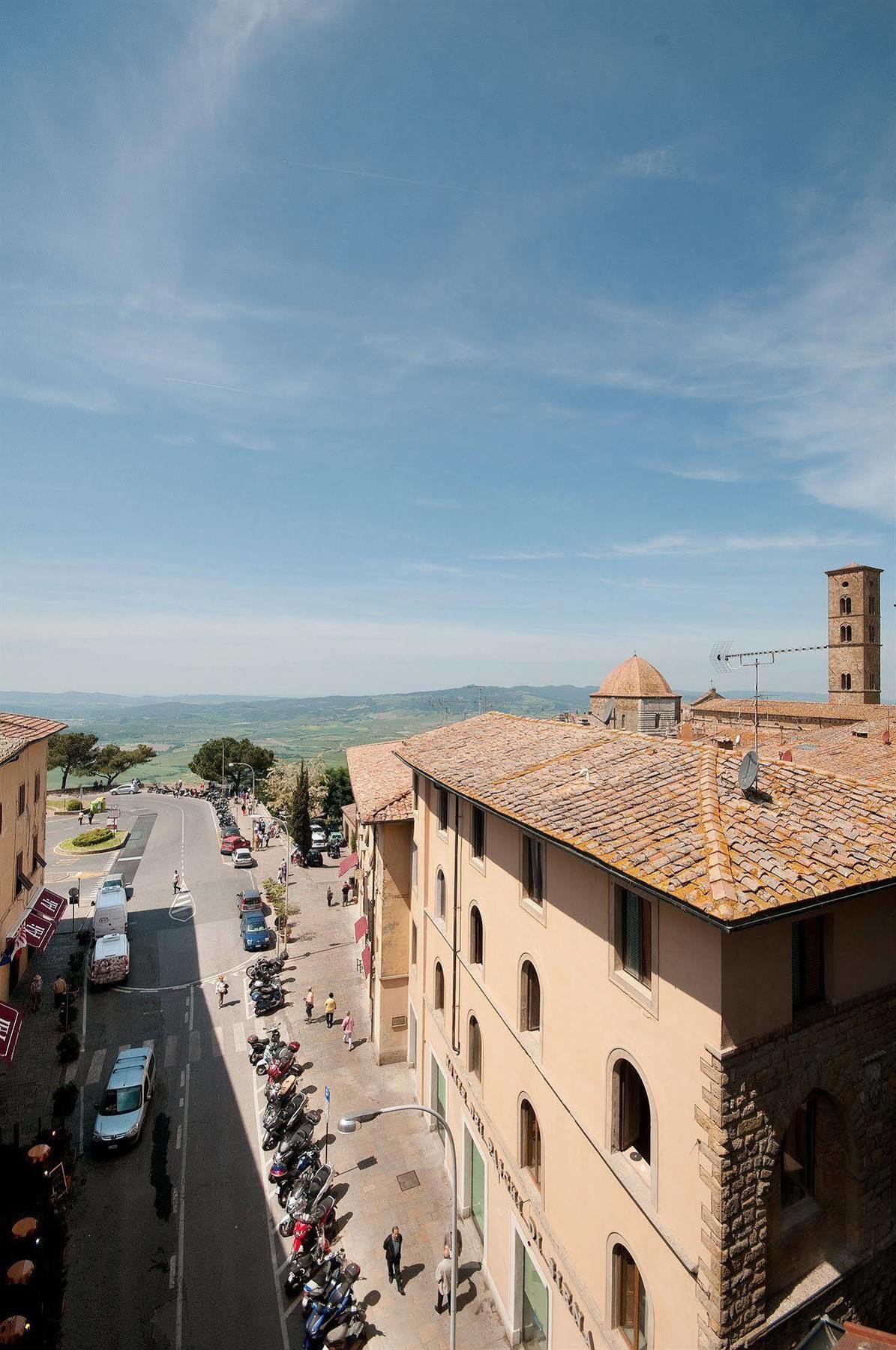 Allegroitalia Nazionale Volterra Exterior foto